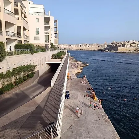 Apartman Excellent Location Bright Tigne Sliema