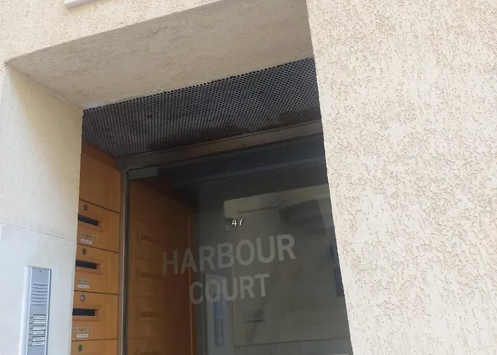 Excellent Location Bright Tigne