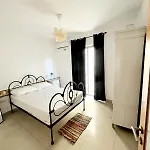 Excellent Location Bright Tigne * Sliema